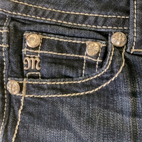 Signature Boot Miss Me Jeans - Picture 5 of 6